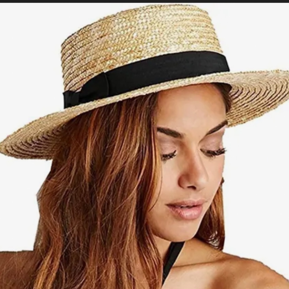 Lack of color hat Spencer boater style